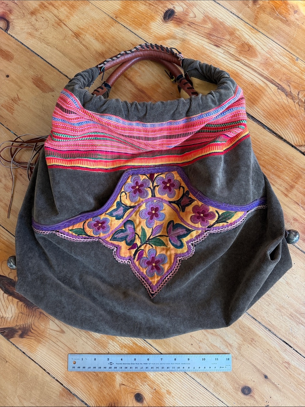Boho Bag! Fun tassles and stuff!
